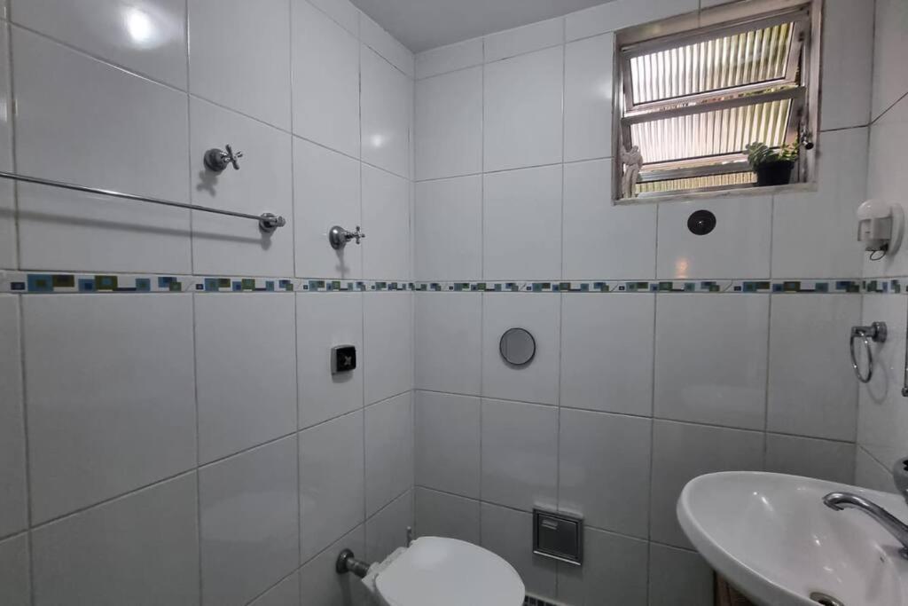 Residencial Alto De Pinheiros Lobos Apartment