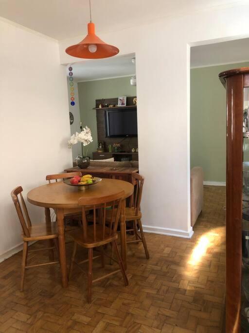 Residencial Alto De Pinheiros Lobos Apartamento